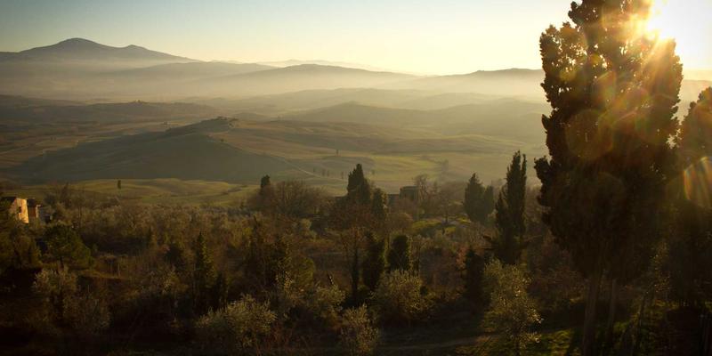 Erin Rizzo16：探索现代生活、职业发展与个人风格的融合之道